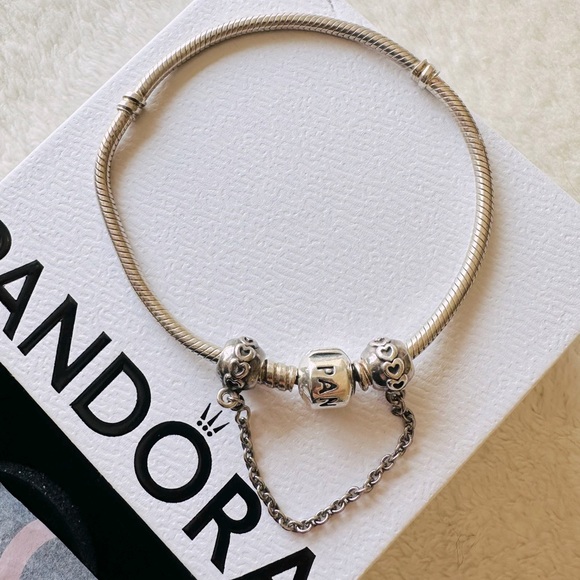 Pandora Bracelet & Safety chain charm - Picture 2 of 6